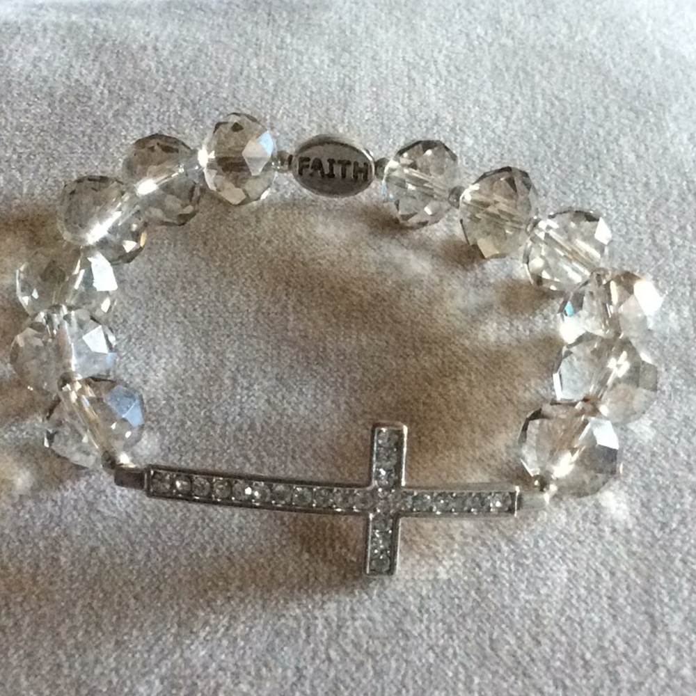 Crysral cross bracelet